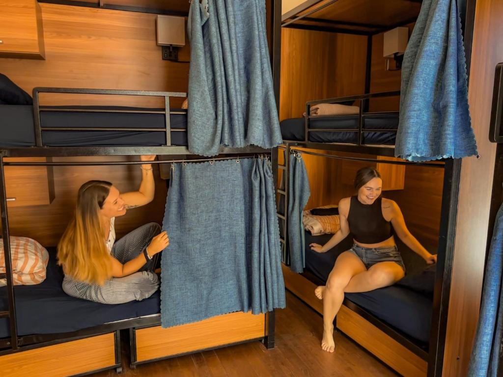 SPIN SPA COIN LAUNDRY facility interior showcasing clean, modern washing machines in San Diego